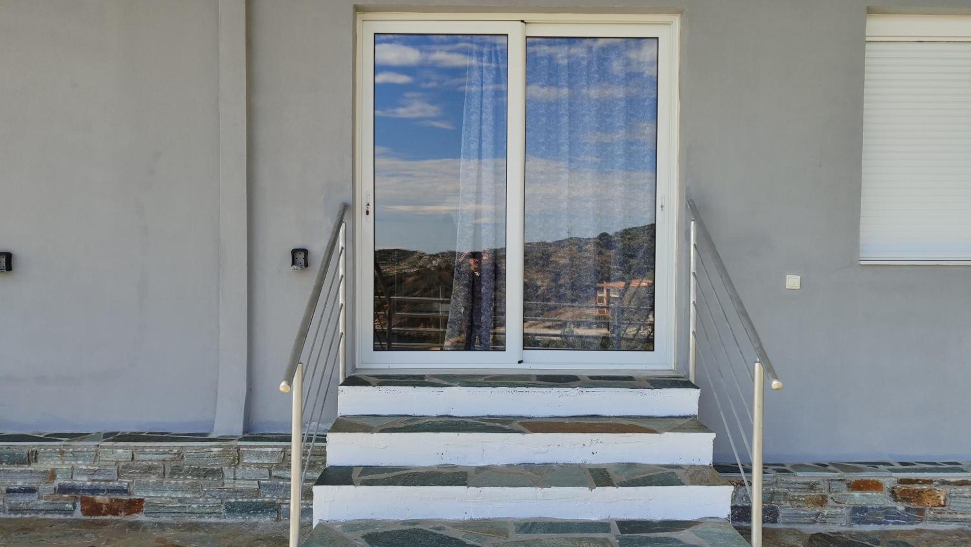 Aegean Beachfront Petriaí الغرفة الصورة